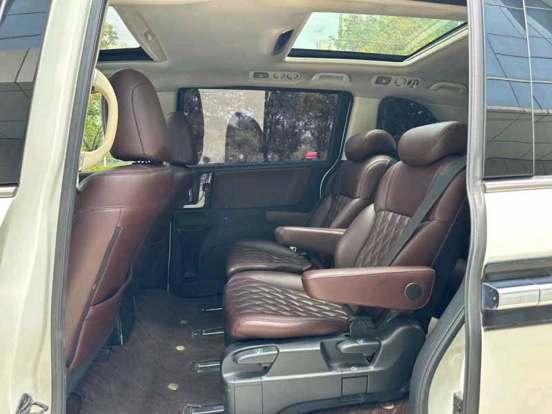 枣庄18年本田艾力绅3