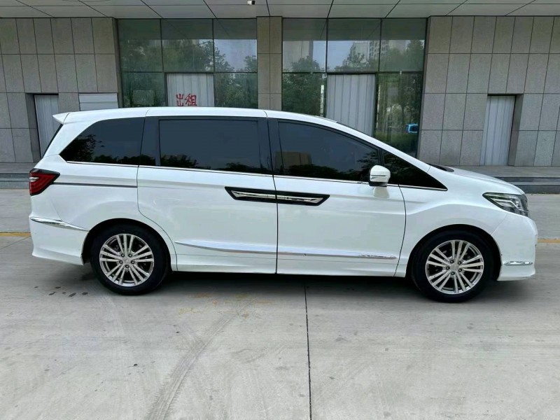 枣庄18年本田艾力绅7