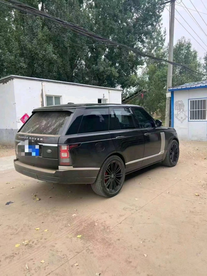 烟台17年路虎揽胜行政4