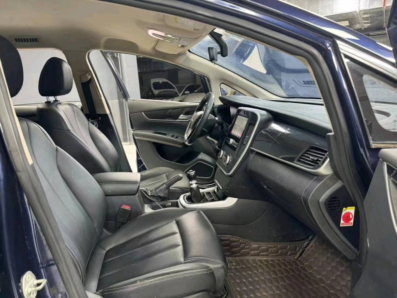 成都18年比亚迪宋6