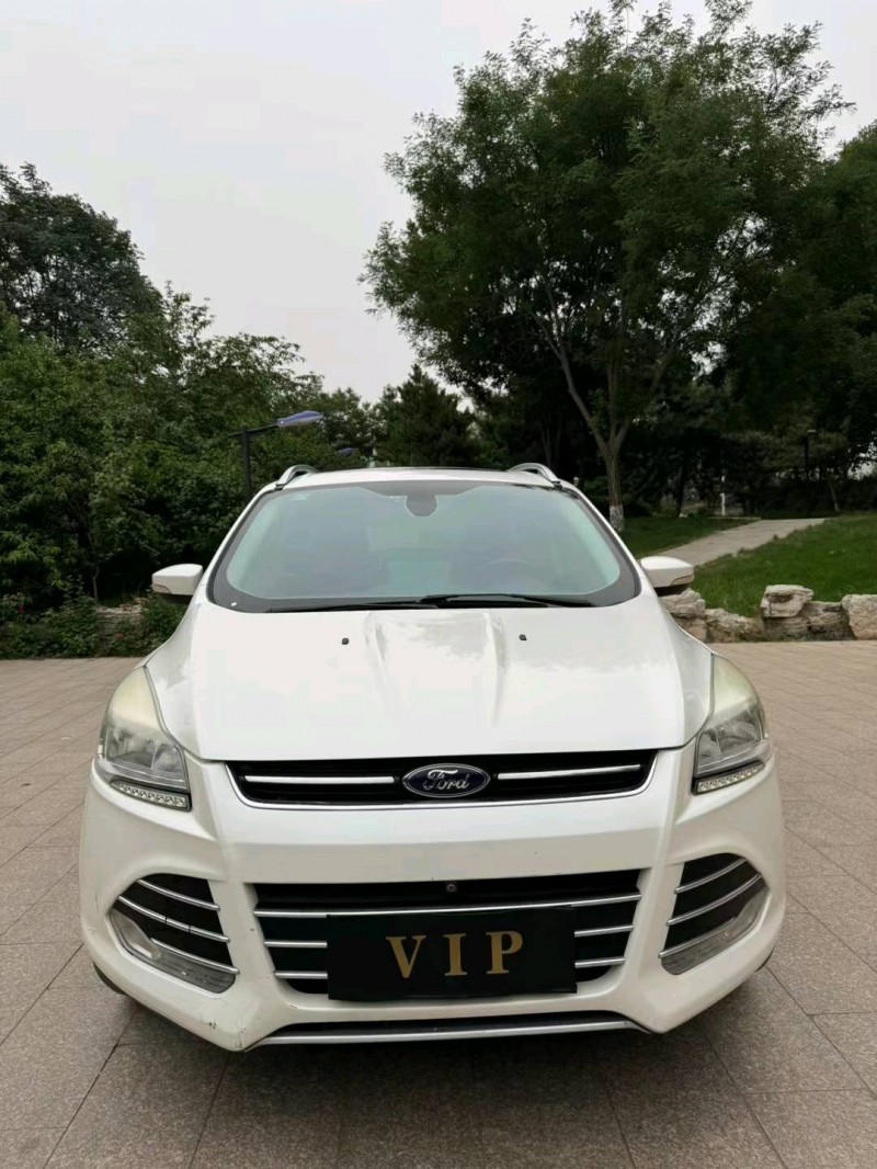 邢台16年福特翼虎1