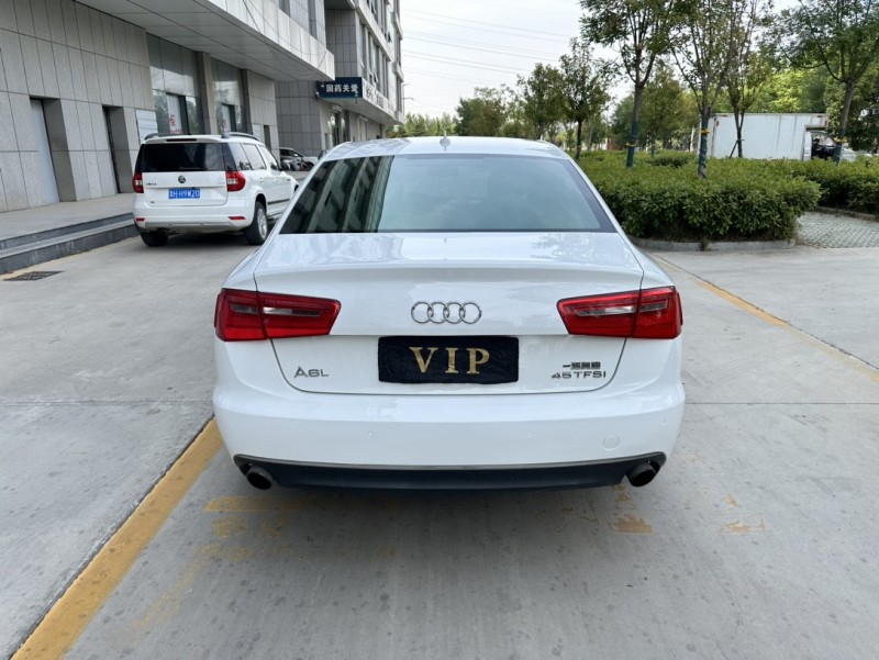 济宁14年奥迪A6L9