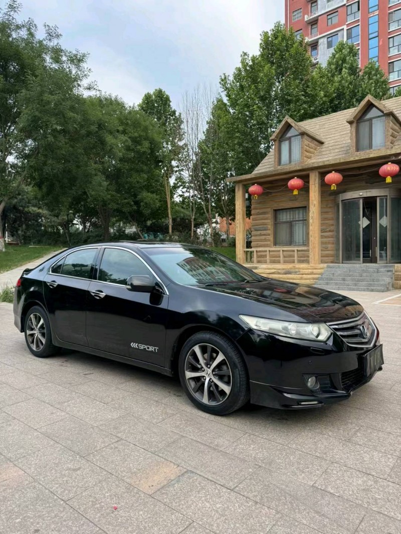 邢台12年本田思铂睿2