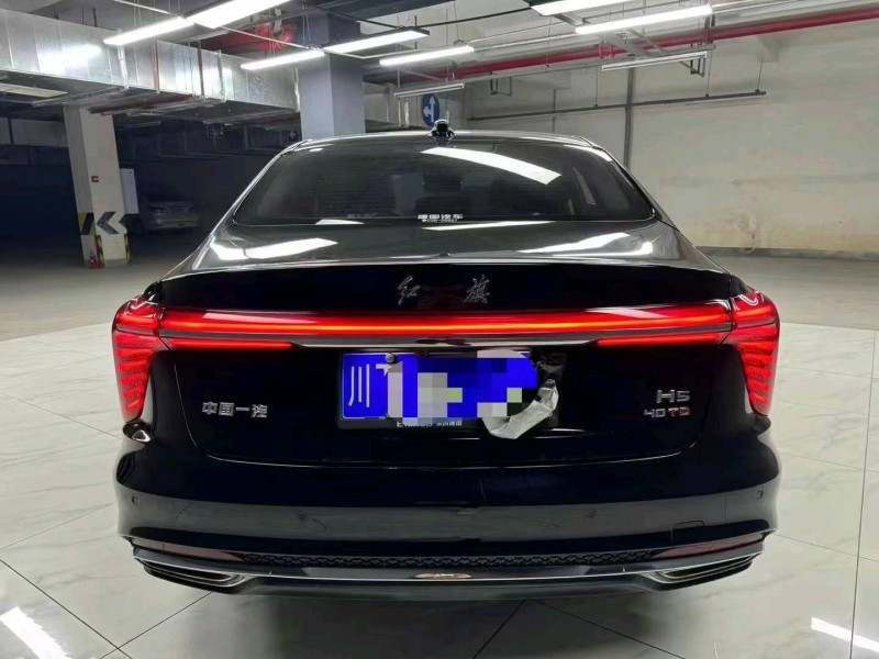 成都23年红旗H55