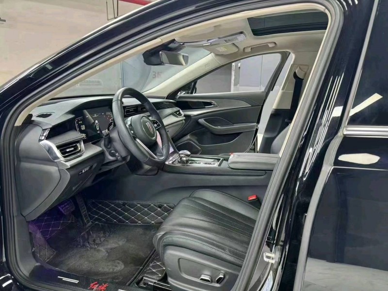 成都23年红旗H56