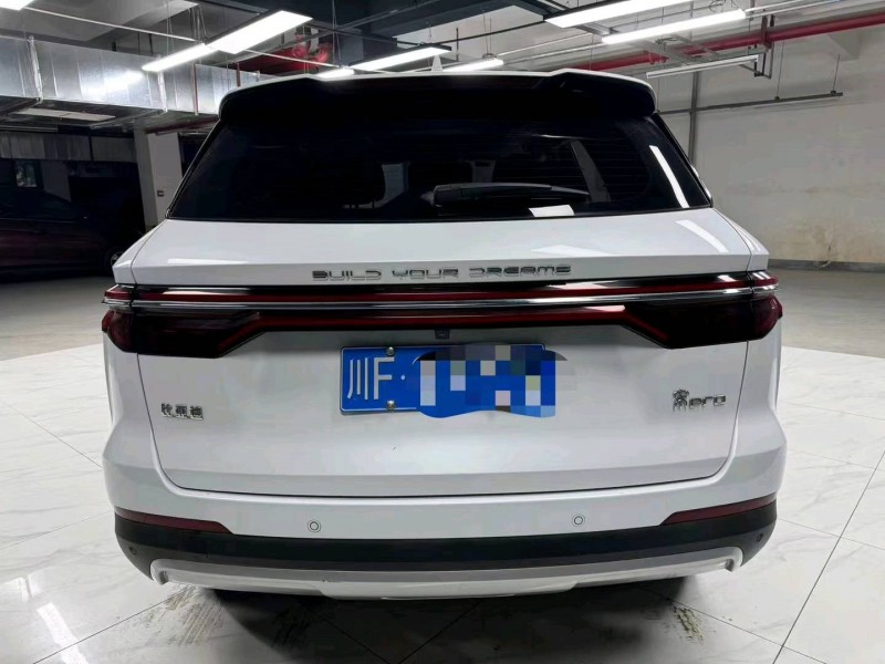 成都20年比亚迪宋6