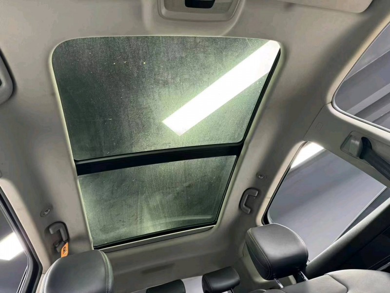 成都20年比亚迪宋8