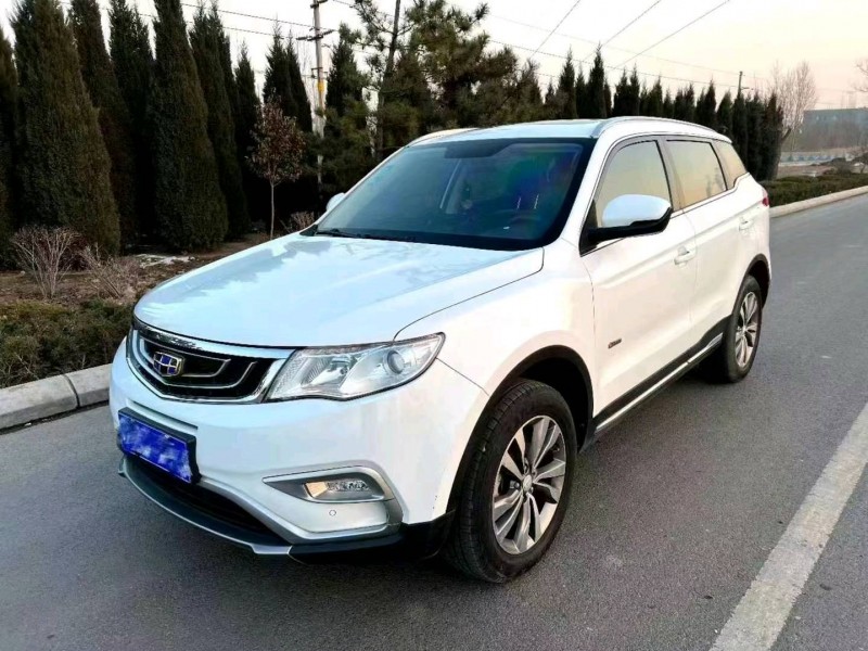 东营17年吉利博越3