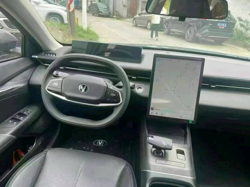 保定24年长安汽车逸达4