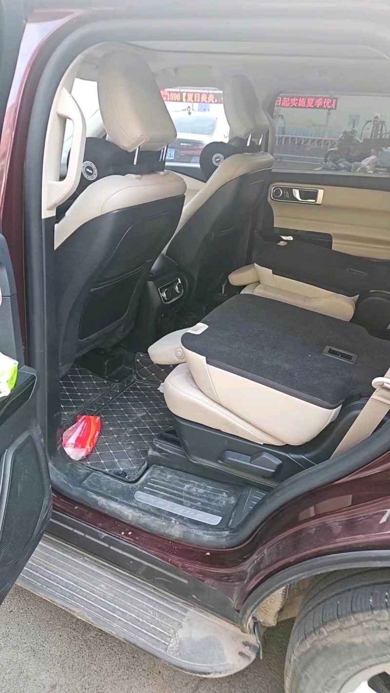 烟台20年福特探险者5