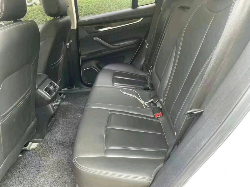 佛山18年汉腾汽车X76