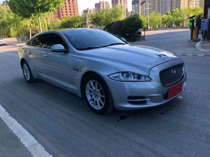 东营11年捷豹XJL2