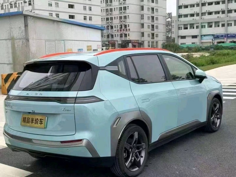 成都23年传祺埃安Y7