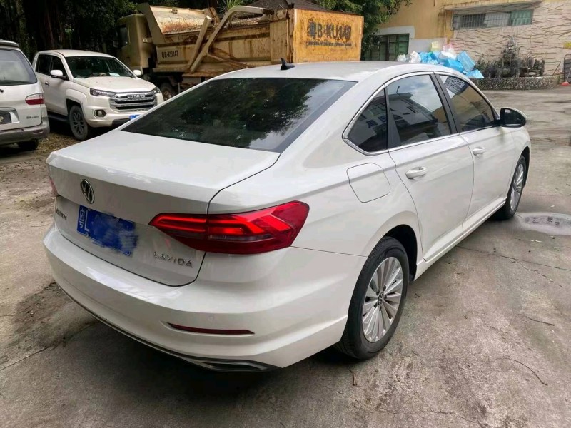 广州20年大众朗逸3
