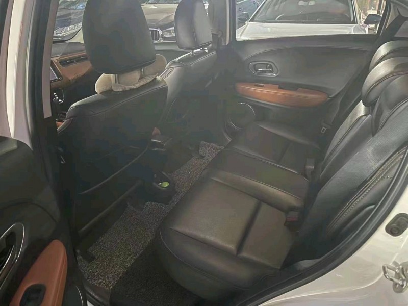 广州15年本田缤智4