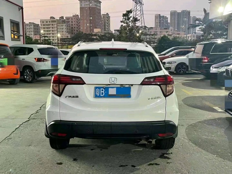 广州15年本田缤智9