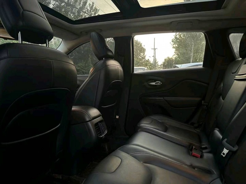 徐州16年Jeep自由光5