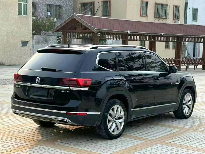 汕头17年大众途昂5
