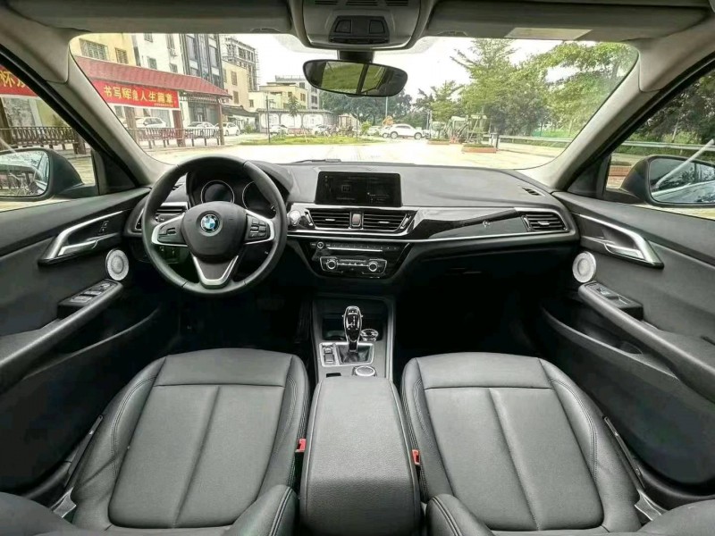 佛山21年宝马1系8