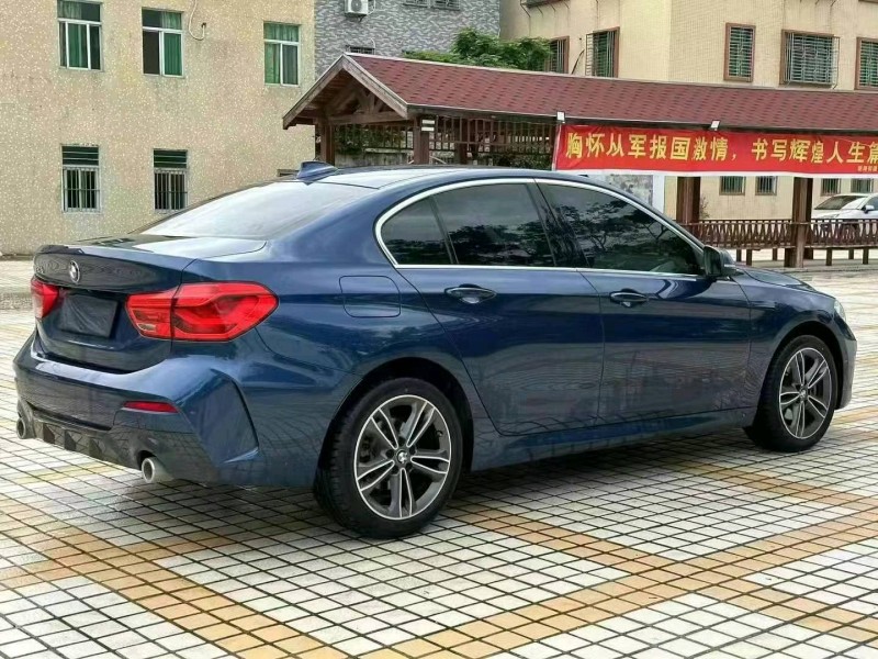 佛山21年宝马1系9
