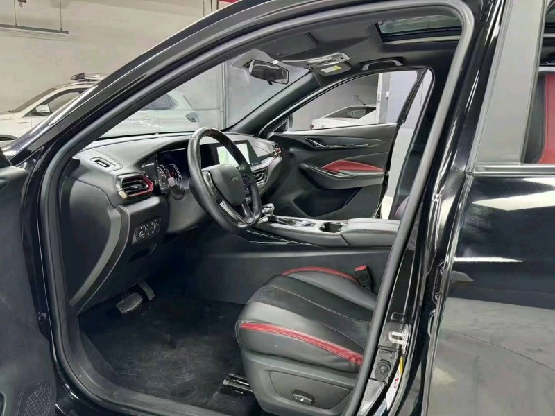 成都22年长安汽车欧尚5