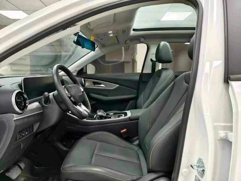 成都23年东风T57