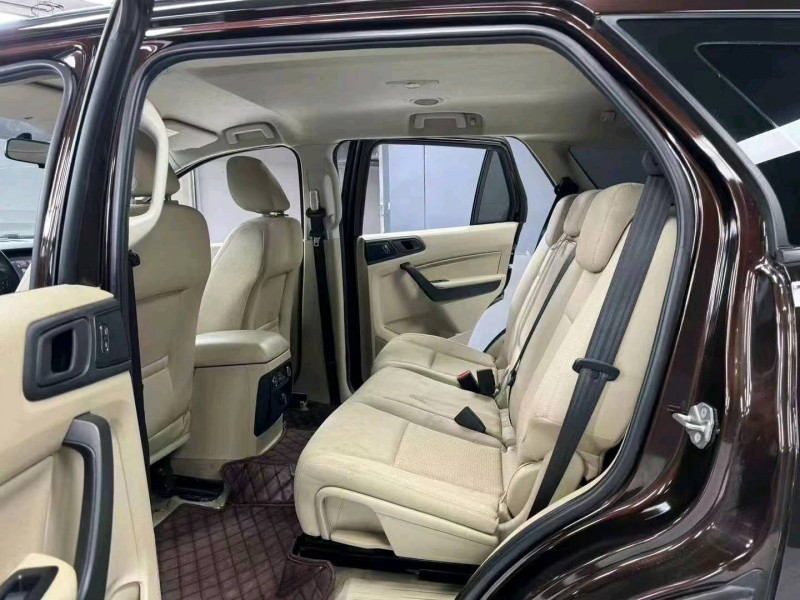 成都17年福特F-6508