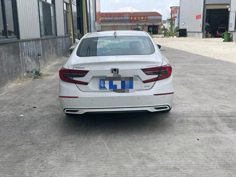 广州22年本田雅阁8