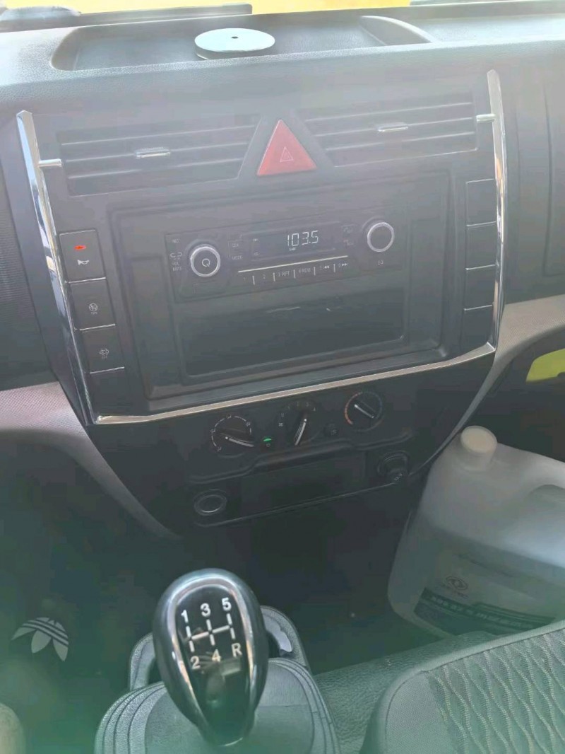 保定21年东风多利卡7