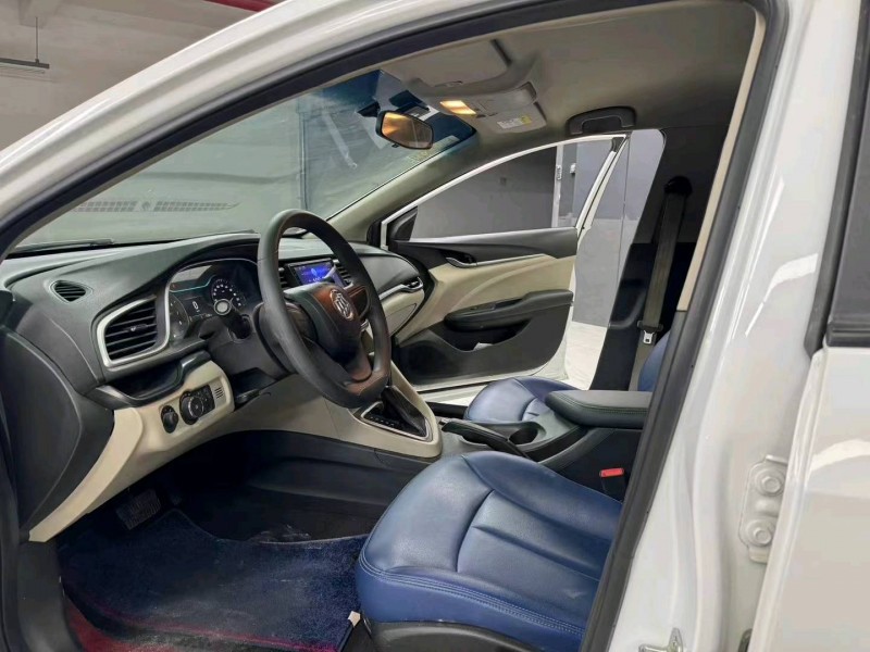 成都20年别克英朗9