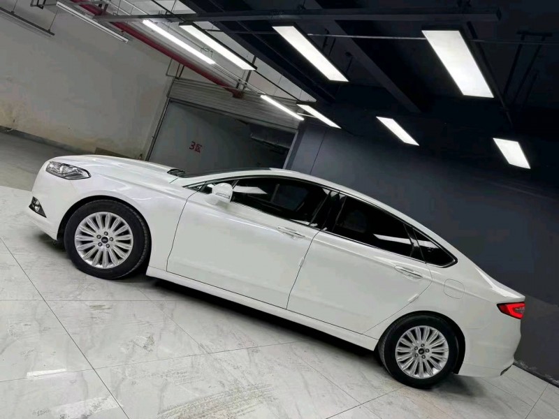 成都15年福特蒙迪欧3