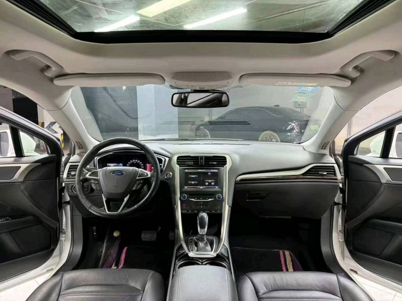 成都15年福特蒙迪欧6