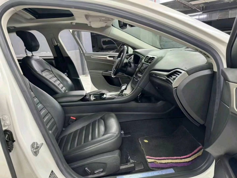 成都15年福特蒙迪欧7