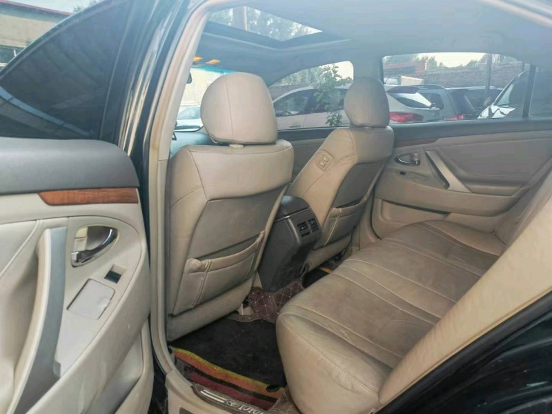 保定10年丰田凯美瑞7