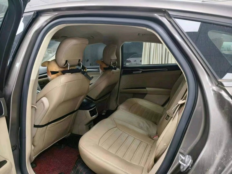 成都13年福特蒙迪欧4