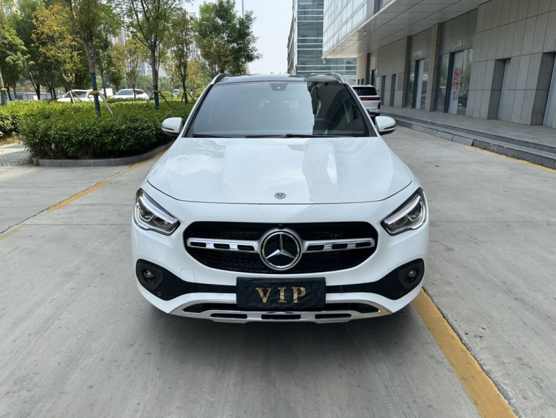 济宁21年奔驰GLA1
