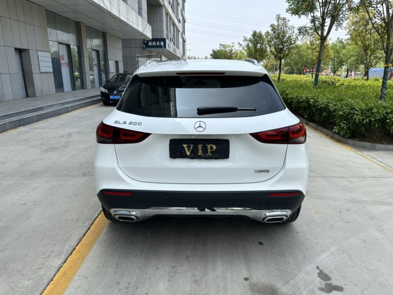 济宁21年奔驰GLA9