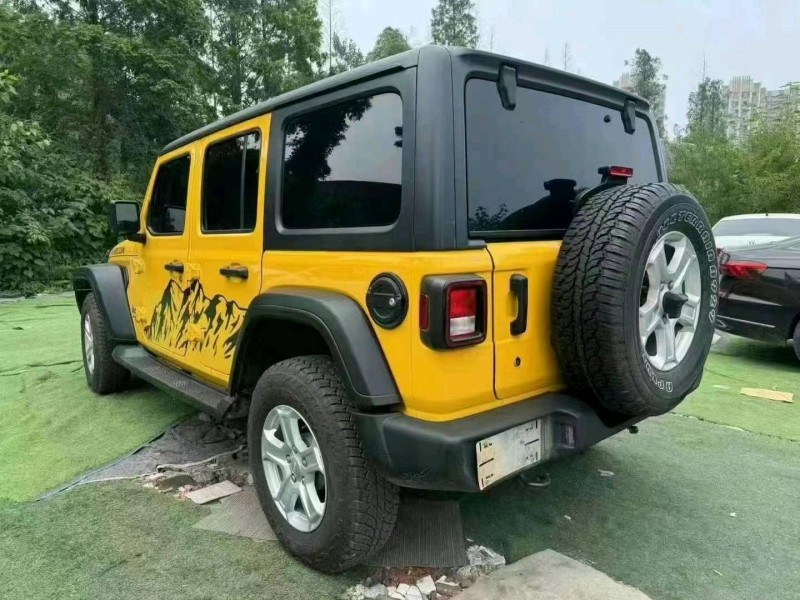 唐山21年Jeep牧馬人3