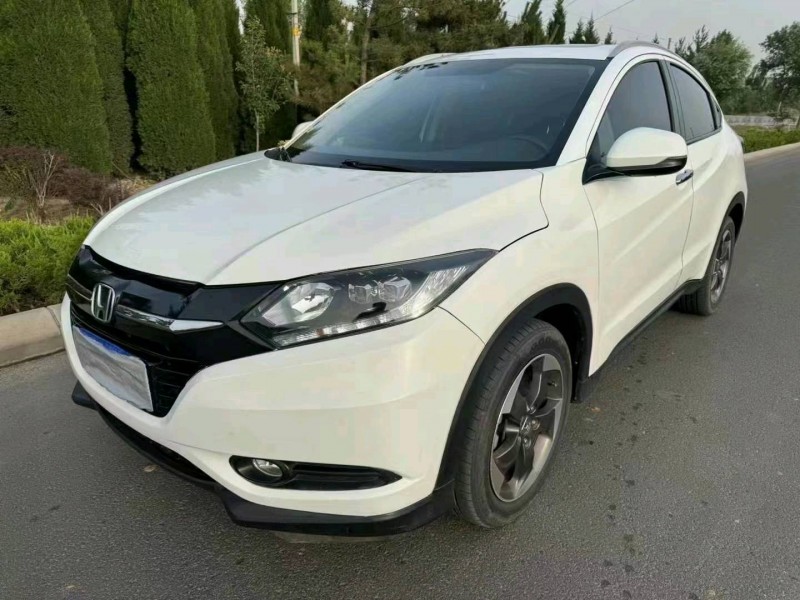 东营15年本田缤智3