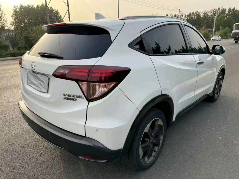 东营15年本田缤智4