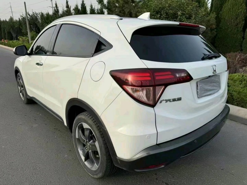 东营15年本田缤智9