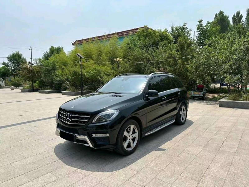 济南15年奔驰ML2