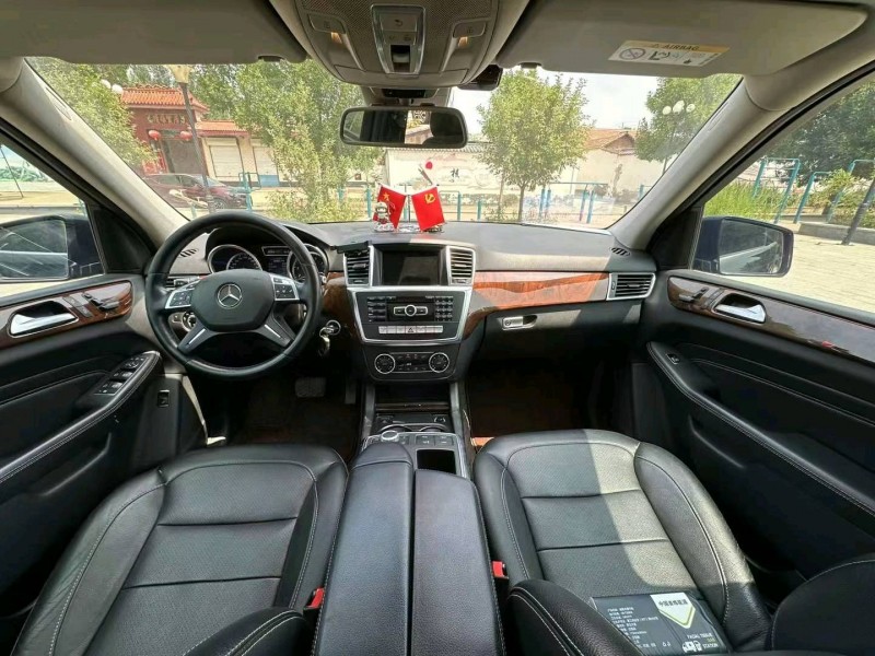 济南15年奔驰ML5