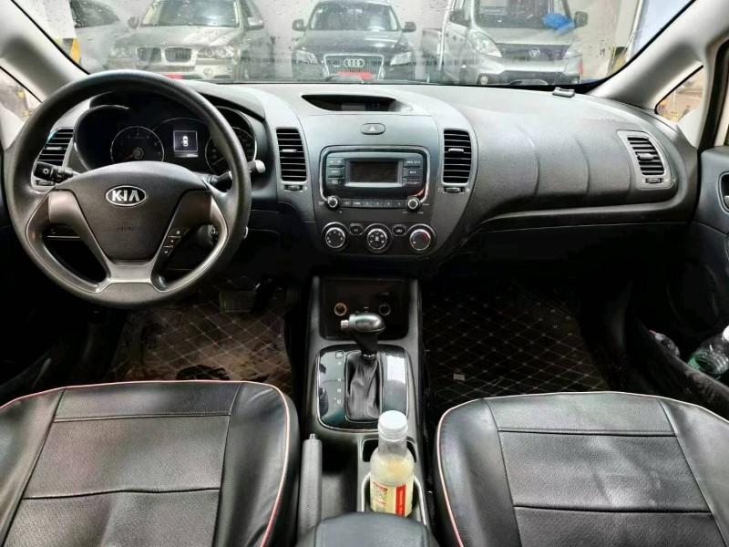 成都18年起亚K36