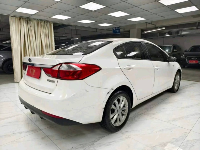 成都18年起亚K38