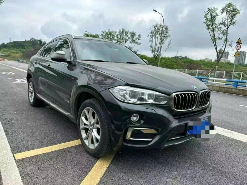 重庆18年宝马X63