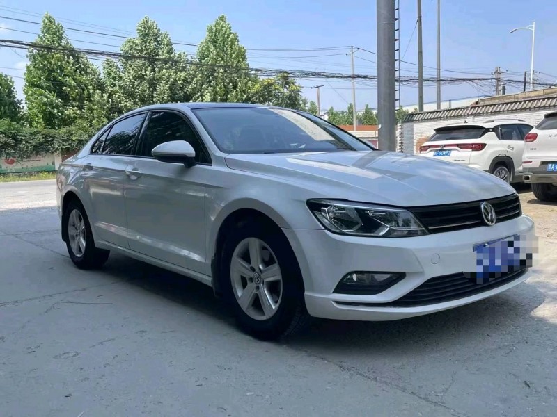 保定17年大众凌渡2