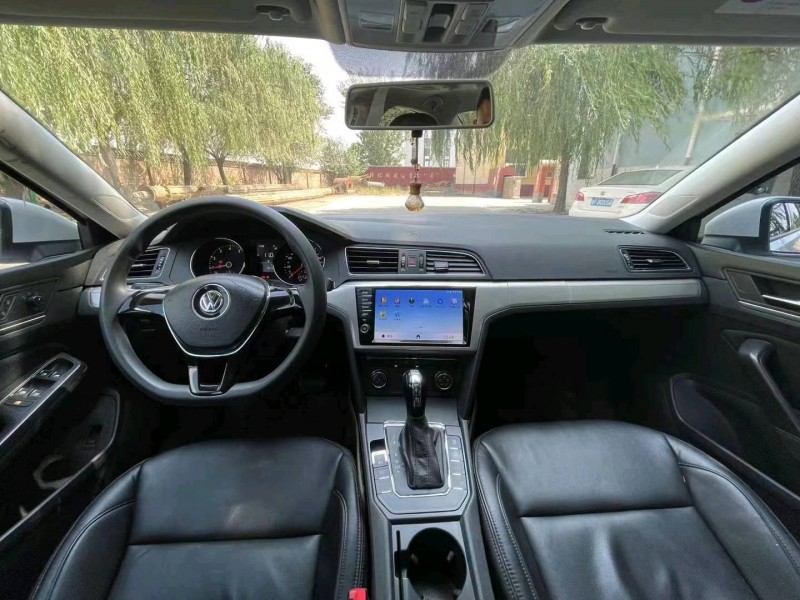 保定17年大众凌渡6