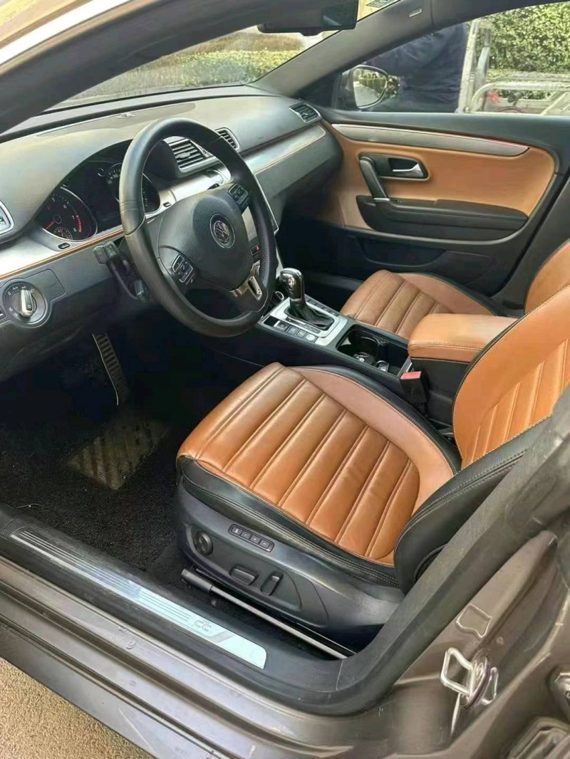 保定14年大众CC8