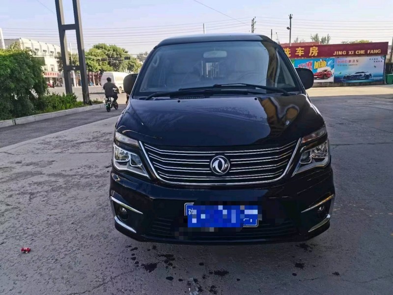 保定17年东风菱智1